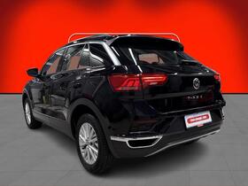 Volkswagen T-Roc vaihtoauto