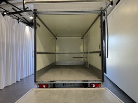 Nissan NV400 vaihtoauto