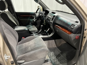 Toyota Land Cruiser vaihtoauto