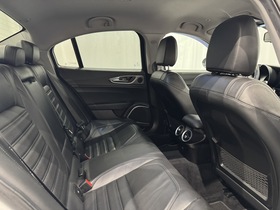 Alfa Romeo Giulia vaihtoauto