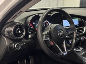 Alfa Romeo Giulia vaihtoauto