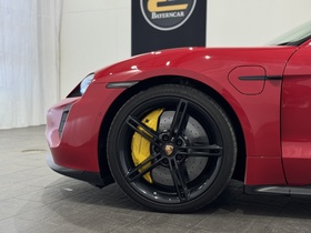 Porsche Taycan vaihtoauto