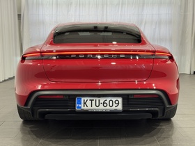 Porsche Taycan vaihtoauto