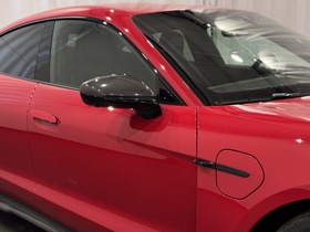 Porsche Taycan vaihtoauto