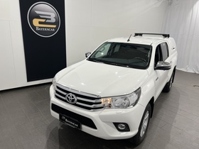 Toyota Hilux vaihtoauto