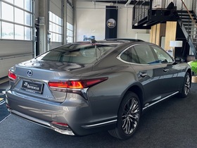 Lexus LS vaihtoauto