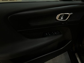 Volvo EC40 vaihtoauto