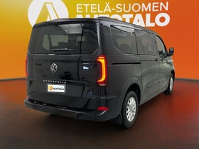 Volkswagen Caravelle vaihtoauto