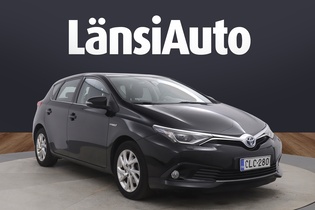 Toyota Auris vaihtoauto