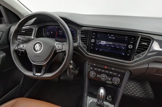 Volkswagen T-Roc vaihtoauto