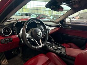 Alfa Romeo Giulia vaihtoauto