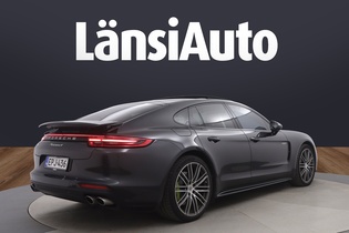 Porsche Panamera vaihtoauto