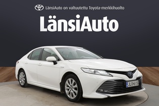 Toyota Camry vaihtoauto