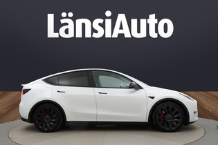 Tesla Model Y vaihtoauto