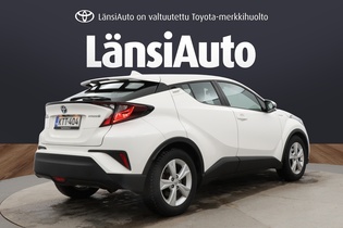 Toyota C-HR vaihtoauto