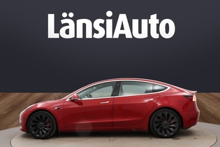 Tesla Model 3 vaihtoauto