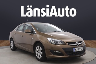 Opel Astra vaihtoauto