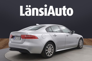 Jaguar XE vaihtoauto