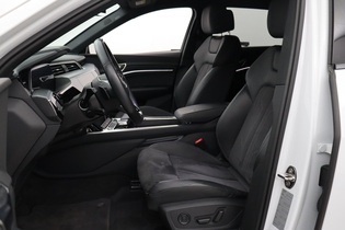 Audi Q8 e-tron vaihtoauto