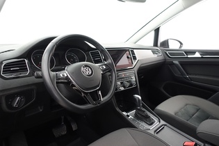 Volkswagen Golf Sportsvan vaihtoauto