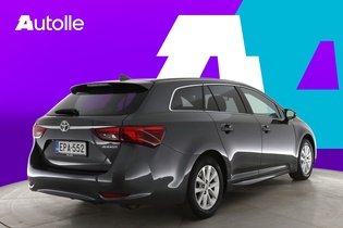 Toyota Avensis vaihtoauto