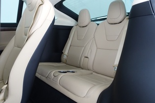 Tesla Model X vaihtoauto