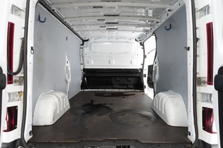 Nissan NV300 vaihtoauto