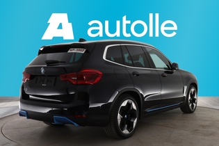 BMW iX3 vaihtoauto