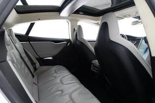Tesla Model S vaihtoauto