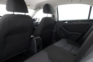 Volkswagen Jetta vaihtoauto