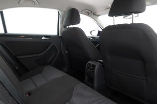 Volkswagen Jetta vaihtoauto