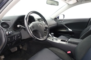 Lexus IS vaihtoauto