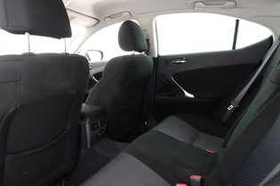 Lexus IS vaihtoauto