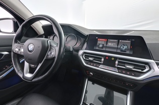 BMW 320 vaihtoauto