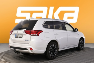 Mitsubishi Outlander PHEV vaihtoauto