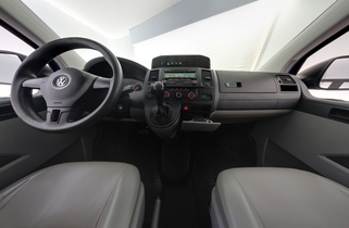 Volkswagen Caravelle vaihtoauto