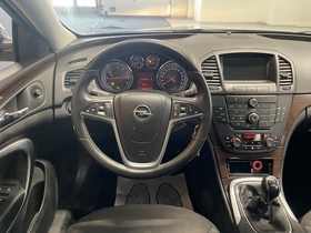 Opel Insignia vaihtoauto