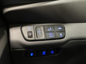 Hyundai IONIQ plug-in vaihtoauto