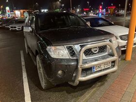 Nissan Navara vaihtoauto