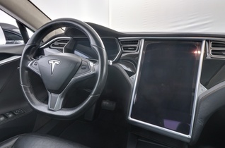 Tesla Model S vaihtoauto