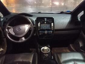 Nissan Leaf vaihtoauto