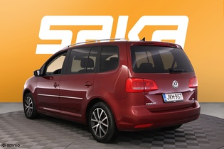Volkswagen Touran vaihtoauto