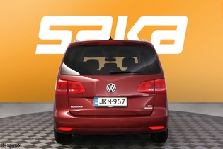 Volkswagen Touran vaihtoauto