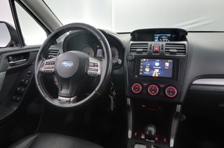 Subaru Forester vaihtoauto