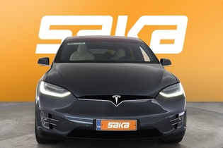 Tesla Model X vaihtoauto