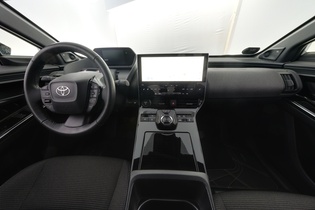 Toyota bZ4X vaihtoauto