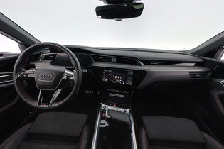 Audi Q8 e-tron vaihtoauto