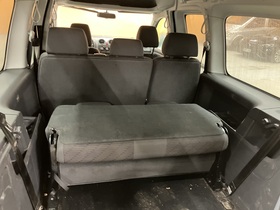 Volkswagen Caddy Maxi vaihtoauto