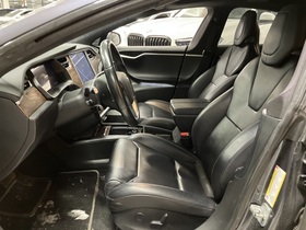 Tesla Model S vaihtoauto