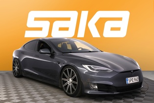 Tesla Model S vaihtoauto